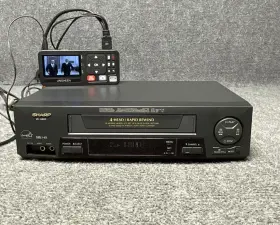 Vc-a593u Sharp 4 Head Vhs Vcr Video Cassette Recorder Player In Black Without Remote
