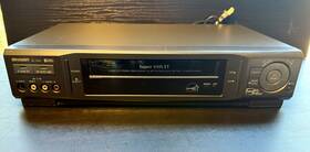 Sharp Vc-s101u 4 Head Picture S-vhs- Vcr Tested Works Hi Fi