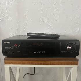 Sharp Vcr-h946 Vcrplus With Remote Works Good Condition Plugs In And