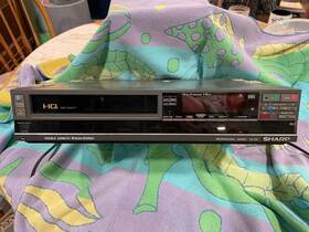 Sharp Xa-120 Used Vcr - Inch Professional Series Player / Recorder