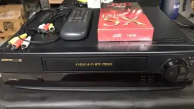 20204 Signature 2000 Jsj Vcr Vhs Player With Remote 20204 Signature 2000 Jsj Vcr Vhs Player With Remote
