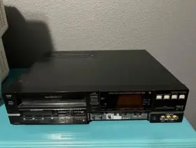 Sl-hf840d Sony 840d Super Betamax Video Player Remote For Repair No Power