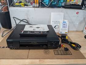 Sony 850040583014 Vcr Vhs Transfer To Dvd Bundle With Remote Av Usb Adapter Hdmi