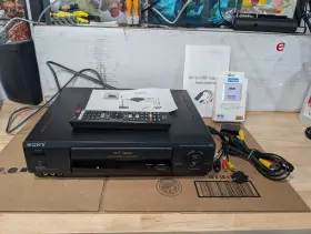 Sony 850040583014 Vcr Vhs Transfer To Dvd Bundle With Remote Av Usb Adapter Hdmi