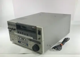 Dvu-950 Sony U-matic Sp Video Cassette Recorder / Player - Tested Working