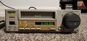 Sony Evo-540 8mm Hi8 Pro Stereo Hifi Vcr