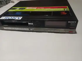 Sl-hrf50 Sony Betamax Recorder Rare Made In Japan Vcr