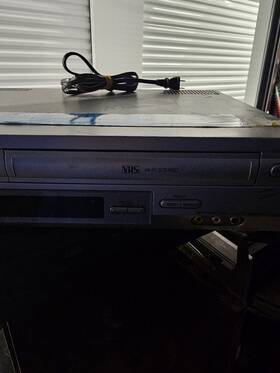 Sony Slv-360p Dvd Vhs Player Combo Vcr Video Cassette Recorder Blue Line Slv-d360p Works