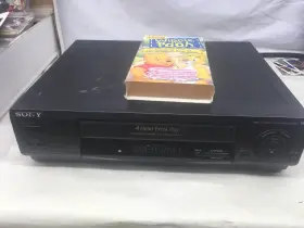 Slv-469 Sony 4-head Extra Play Video Cassette Vhs Player Vcr Tested