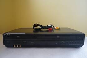Sony Slv-d281p Dvd Player/ Video Cassette Recorder/ Vhs Player