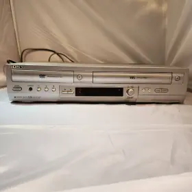 Slv-d500p Sony Dvd And Vhs Combo - Not Working For Parts Only