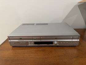 Sony Slv-d550p Dvd Vhs Player Vcr Recorder Combo No Remote Tested Works