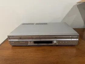 Slv-d550p Sony Dvd Vhs Player Vcr Recorder Combo No Remote Tested Works