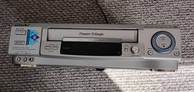 Sony Slv-l79hfvz Vcr Plus Gold Vhs Player Recorder. No Remote