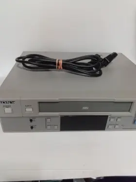 Svo-1330 Sony Video Cassette Recorder Works Good Svo-1330 Sony Video Cassette Recorder Works Good