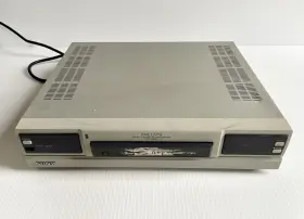 Svt-5000 Sony Time Lapse Video Cassette Recorder Powers On- No Remote