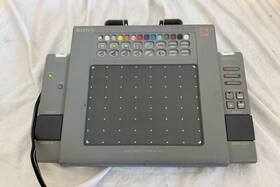 Sony Xv-t33 Vintage 1990 Video Sketch Titler Edit Studio