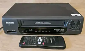 2960lv Sylvania Vcr 4 Head Hifi Vhs Video Cassette Recorder Player With Remote