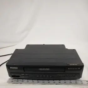 6260vd Sylvania Vcr Vhs Player Video Cassette Recorder Da-4 Works No Remote