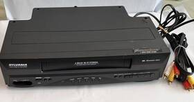 Sylvania 6260ve Vcr/vhs Video Cassette Player Recorder 4-head Stereo Untested
