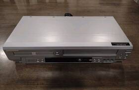 Sylvania Dvc860d Dvd Vhs Player 4 Head Hi Fi Stereo Vcr Combo Tested No Remote