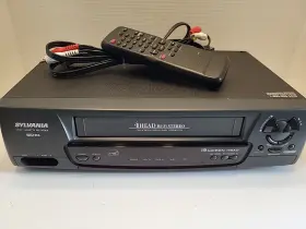 Kvs699 Sylvania 4 Head Stereo Vcr Vhs Hq Player Recorder With Remote Tested