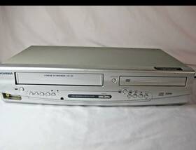 Sylvania Srdd495 Vcr Vhs / Dvd Combo 4 Head 19 Micron Video Cassette Recorder