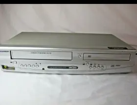 Srdd495 Sylvania Vcr Vhs / Dvd Combo 4 Head 19 Micron Video Cassette Recorder