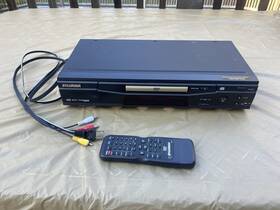 Sylvania Srdv100 Vhs Player With Remote And Audio/video Cable