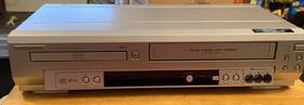 Sylvania Ssd803 Dvd And Vcr For Parts Or Repair Turns On