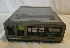 Vc4511sl01 Sylvania Vhs Video Cassette Player Model Mpn