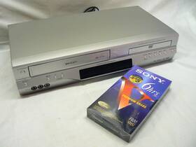 Symphonic Sd-v393 Toshiba Combo Vcr Dvd Player And Vhs Recorder With New Blank Tape See Video
