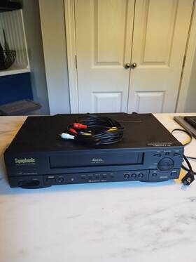 Symphonic Sl240c Vcr Vhs Player Recorder No Remote Tested Bilingual 19 Micron