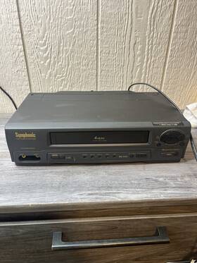 Symphonic Vr-501 4 Head Video Cassette Recorder Vcr - Tested And Working