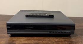 Thompson Consumer Electronics Inc Vr341 Rca Vcr Vhs Video Cassette Tape Player Recorder With Remote Parts Or Repair