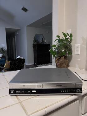Toshiba D-vr3sc D-vr3 Dvd Recorder/vcr Combo Player