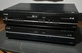 D-vr660 Toshiba Lot Of Two Vcr/dvd With Hdmi Hookups And Dvr620 For Parts Read