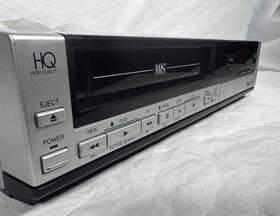 Toshiba M-2104 Old School Video Cassette Player Recorder Timer