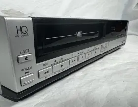 M-2104 Toshiba Old School Video Cassette Player Recorder Timer
