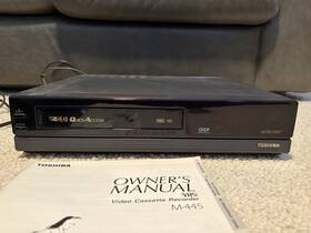 Toshiba M-445 Vcr Vhs Video Cassette Recorder Tested Works Vintage Black