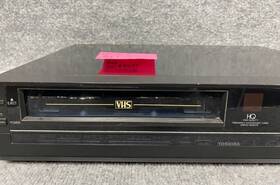 Toshiba M-6455 Video Cassette Recorder 120v 60hz 24w In Black - For Parts