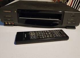 Toshiba M-647 Vcr