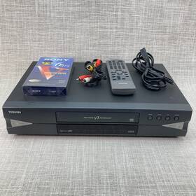 Toshiba M-735 Vcr Vhs Player With Remote Tested Working Video Cassette Recorder