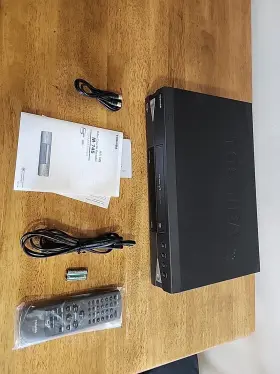 M-745 Toshiba Vcr