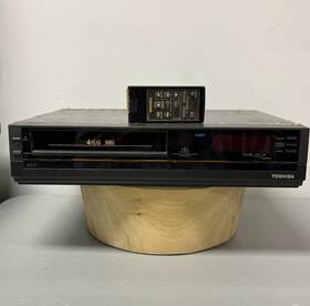Toshiba M-7850 Vintage Video Cassette Record Vhs Player Original Remote Working