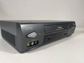 Toshiba M-865 Vcr - Plus Video Cassette Player / Recorder Clean Working Nice