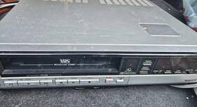 Toshiba M4510 Vcr Plus Vhs Player Recorder 4 Head Hi Fi Stereo