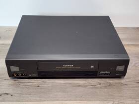 Toshiba M674 Tested M-674 Vcr Plus Vhs Player Recorder No Remote