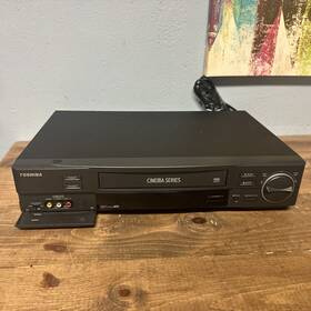 Toshiba M765 Video Hi Fi Player M-765 Vcr Cinema Series Six Head 19 Micron System