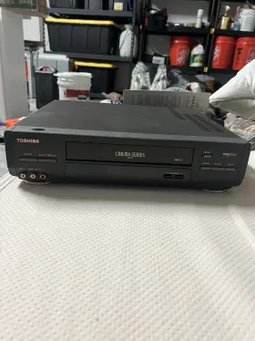 M-769 Toshiba M769 Cinema Series Vhs Player Recorder No Remote
